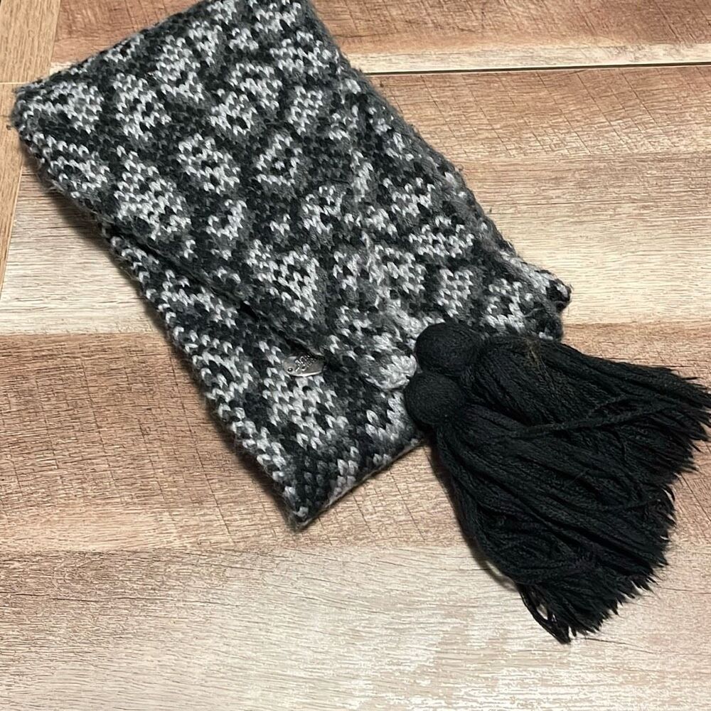 Betsey Johnson Womens Leopard Print Knit Scarf With Tassel Black Gray‎ One Size